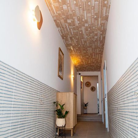 קוניל דה לה פרונטרה Hostal Tarantelo Conil מראה חיצוני תמונה