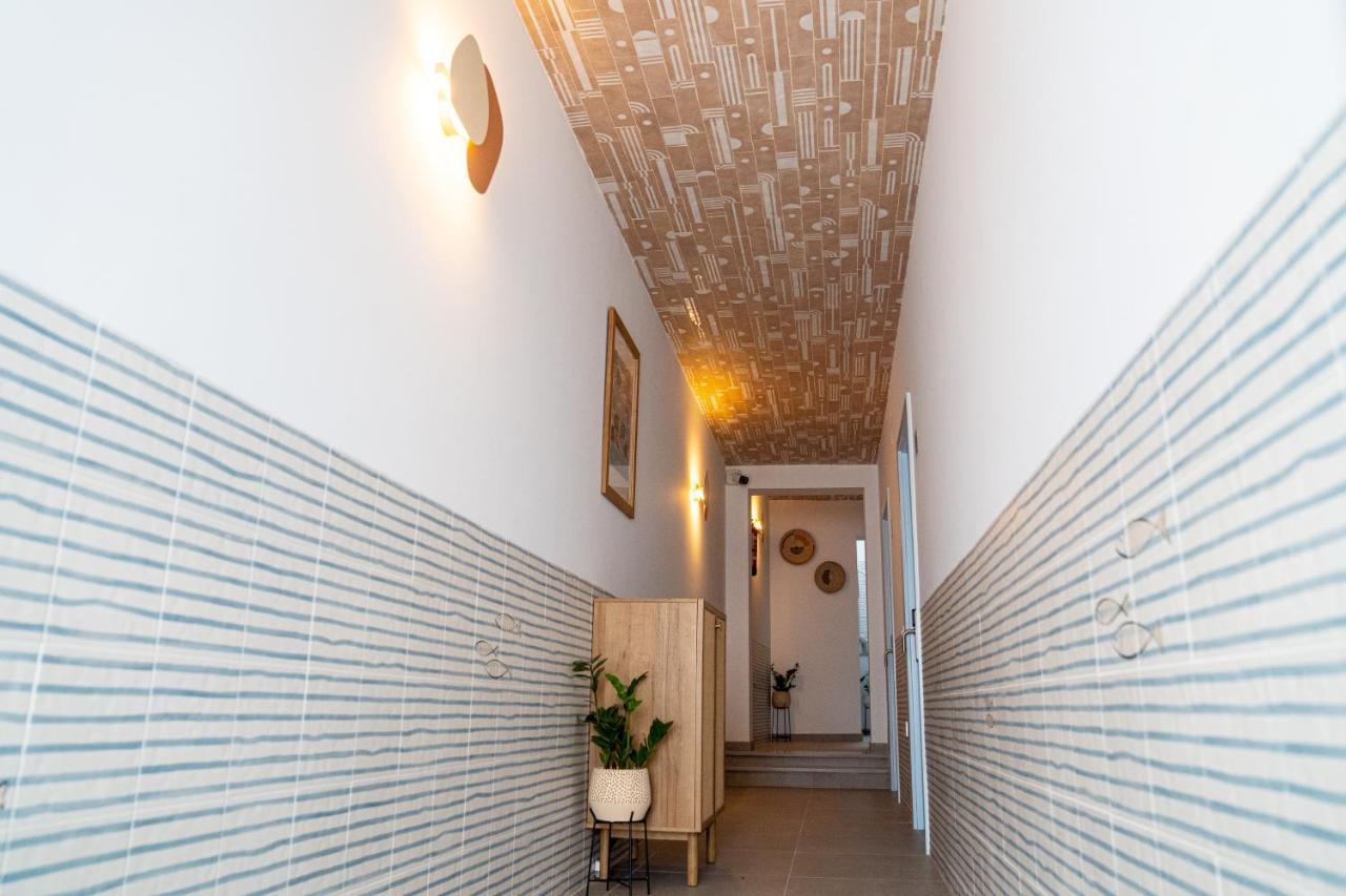 קוניל דה לה פרונטרה Hostal Tarantelo Conil מראה חיצוני תמונה