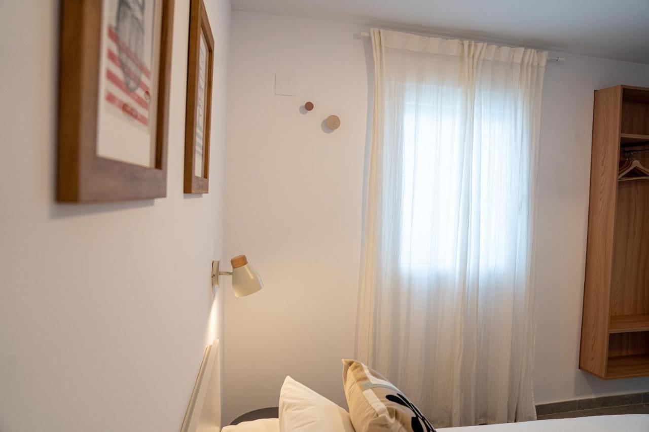 קוניל דה לה פרונטרה Hostal Tarantelo Conil מראה חיצוני תמונה